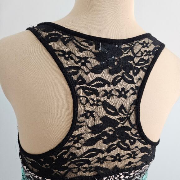 Wet Seal Aztec Print Lace Racerback Tank Top Size Medium Y2K Whimsigoth Fairy - Picture 8 of 14